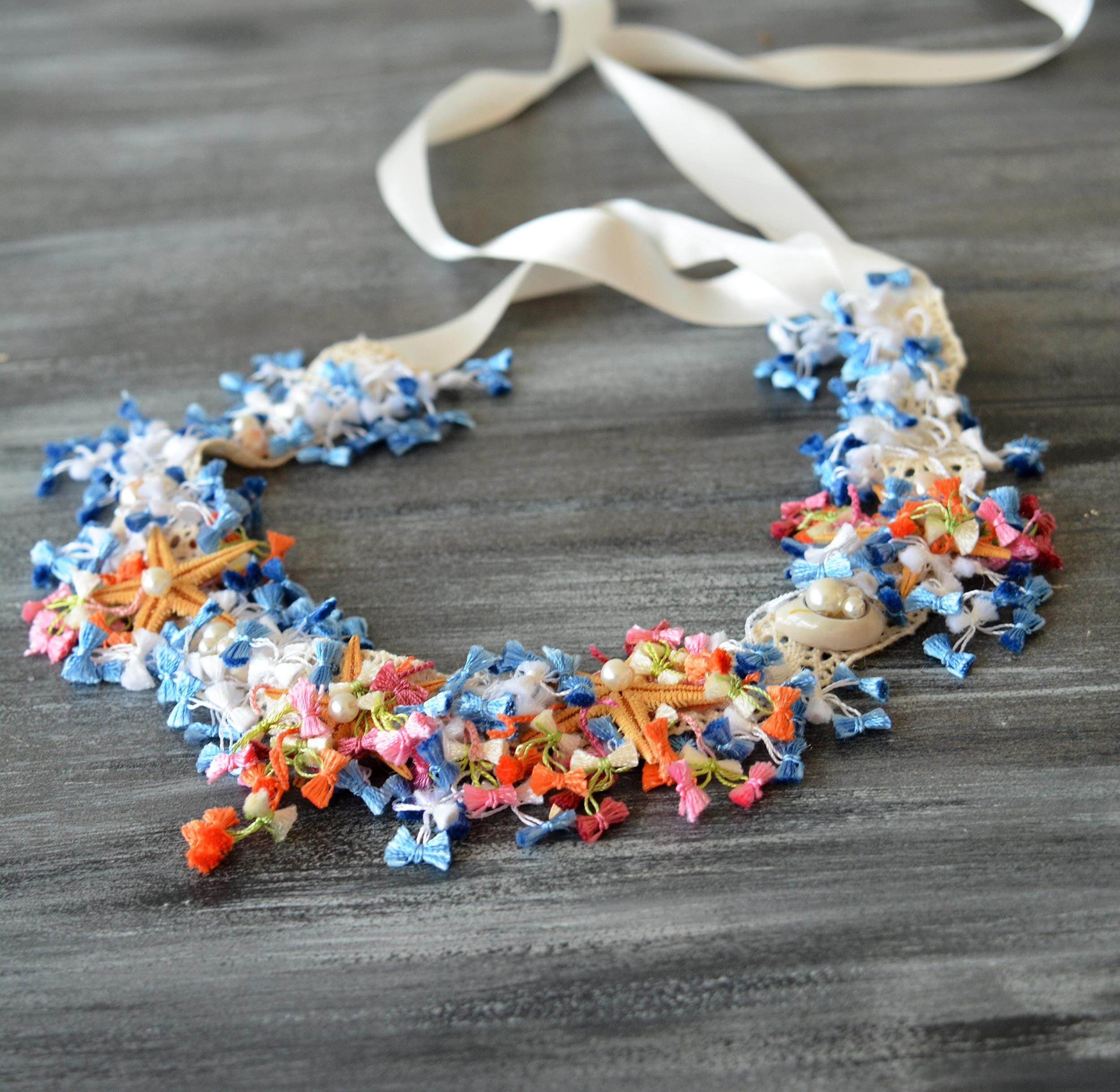 Coastal Floral Bridal Crown - Image 2