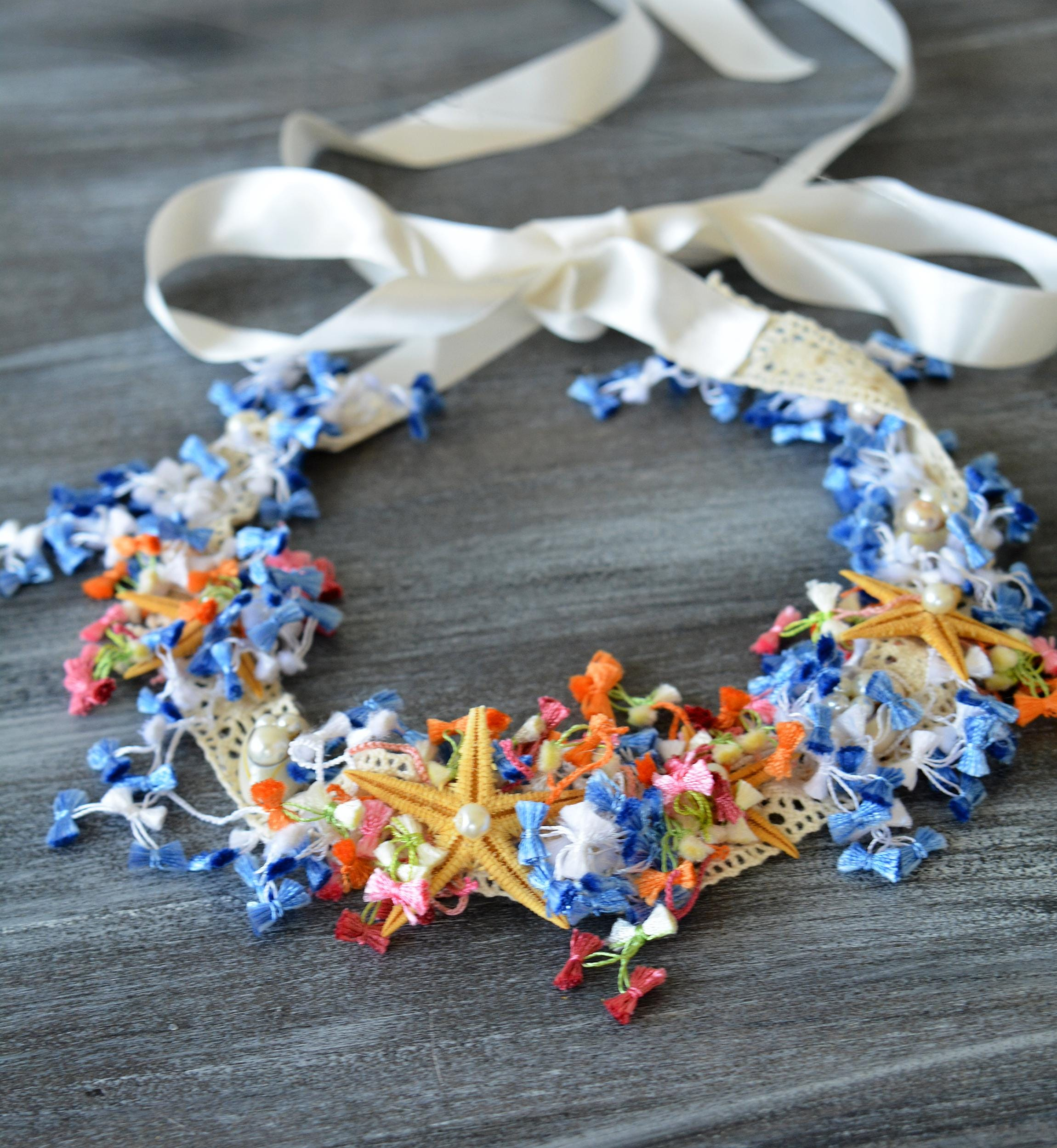 Coastal Floral Bridal Crown - Image 5